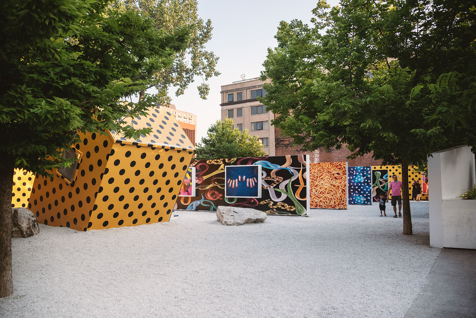 Some artistic attractions on display on Sainte-Catherine Street, a few steps from Esplanade Cartier.